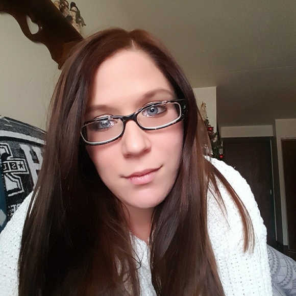 Meet your Posher, Nikki - Picture 8 of 8